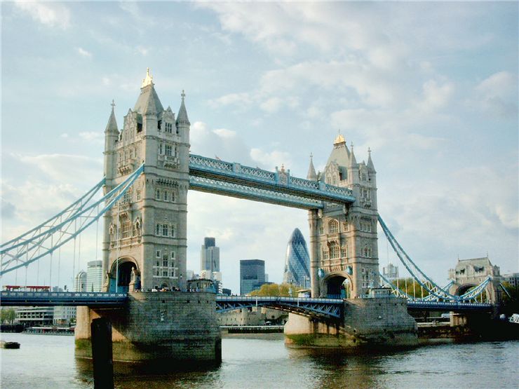 Picture Of Tower Bridge A Major Tourist Attraction