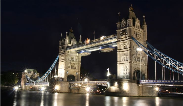 Picture Of Tower Bridge At Night